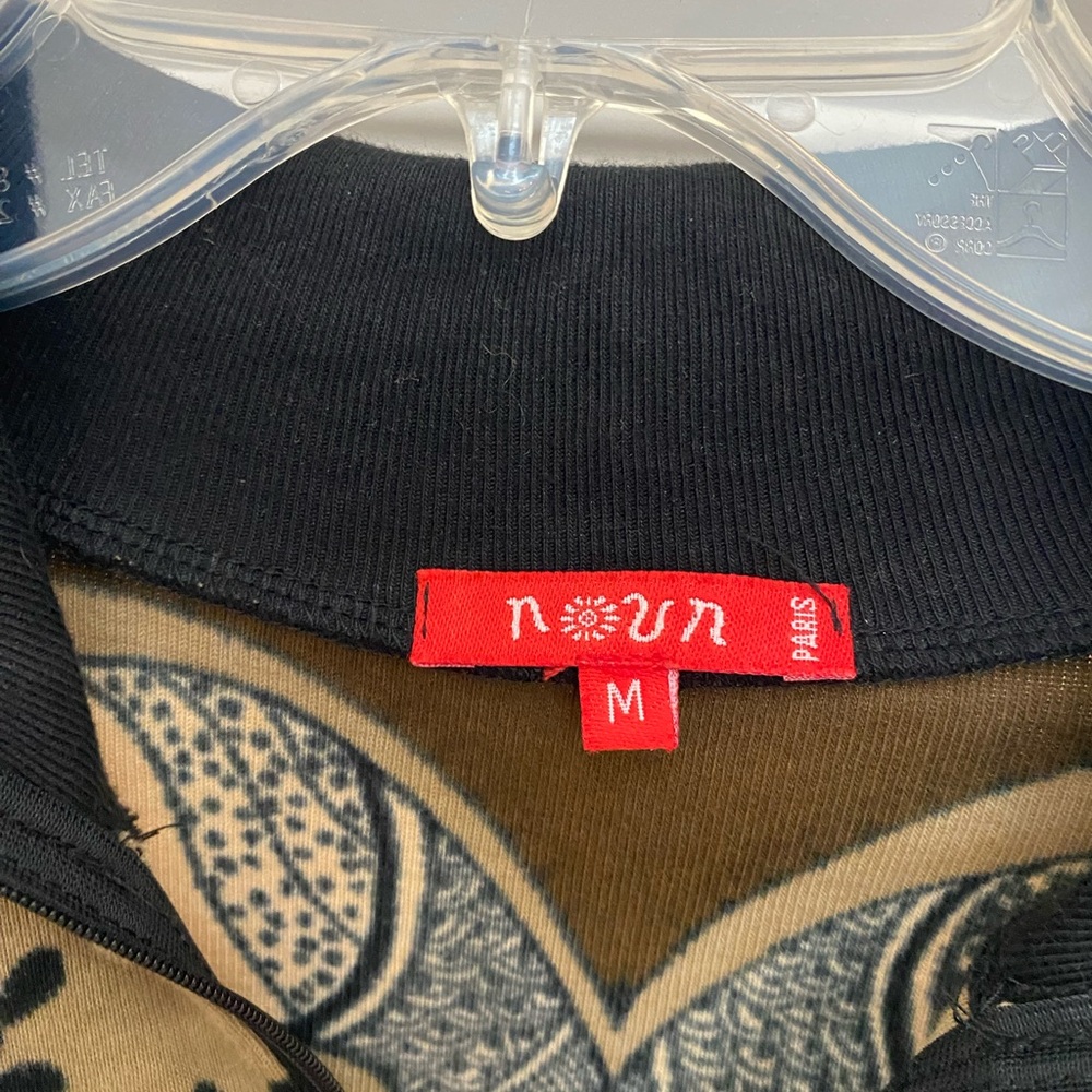 Vintage Noun Paris zip up top - Picture 6 of 6